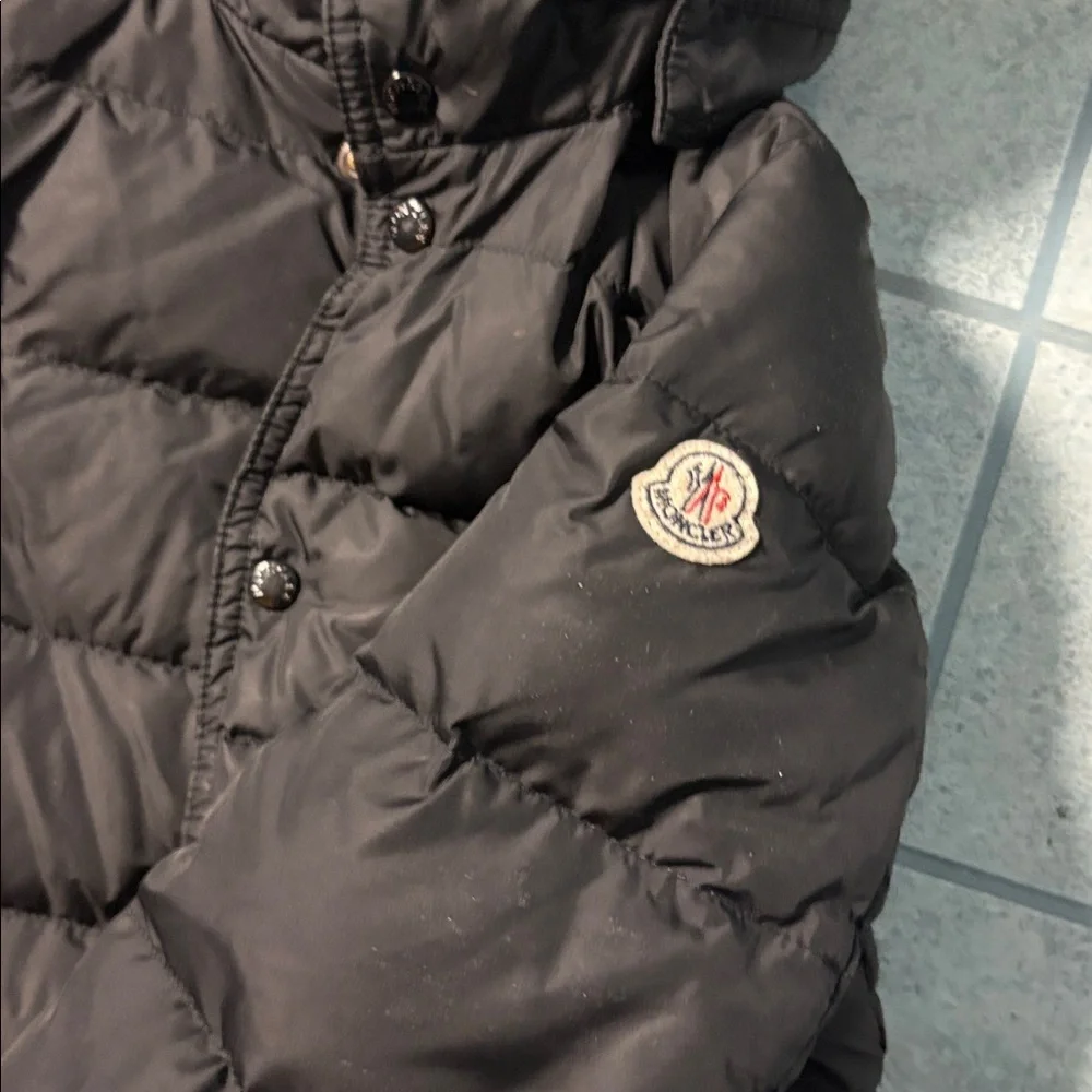 Moncler removable hood